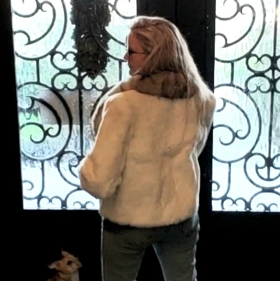 Soft, Ivory Rabbit Fur Coat w/Fox Collar - Picture 3 of 16
